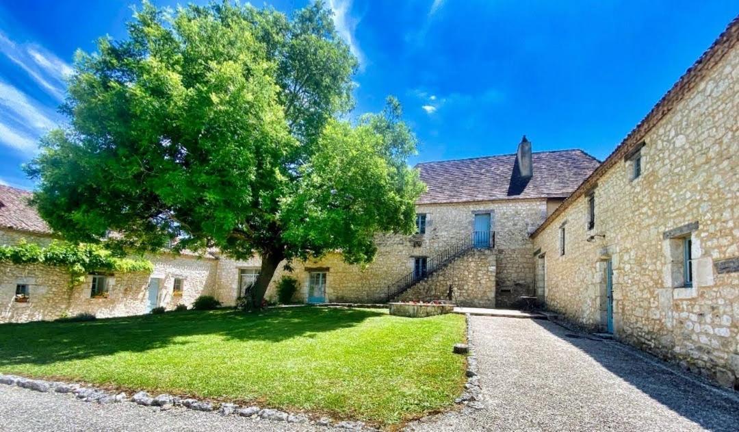 Gite l'Herbier Conne-de-Labarde Extérieur photo